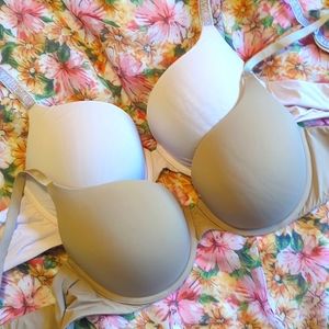 Victoria's Secret T-shirt push up